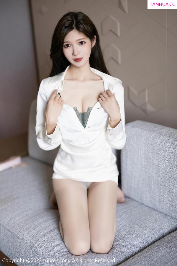 程程程  [XiuRen]高清写真图 2023.06.08 No.6882 程程程- OL美腿第41张图片